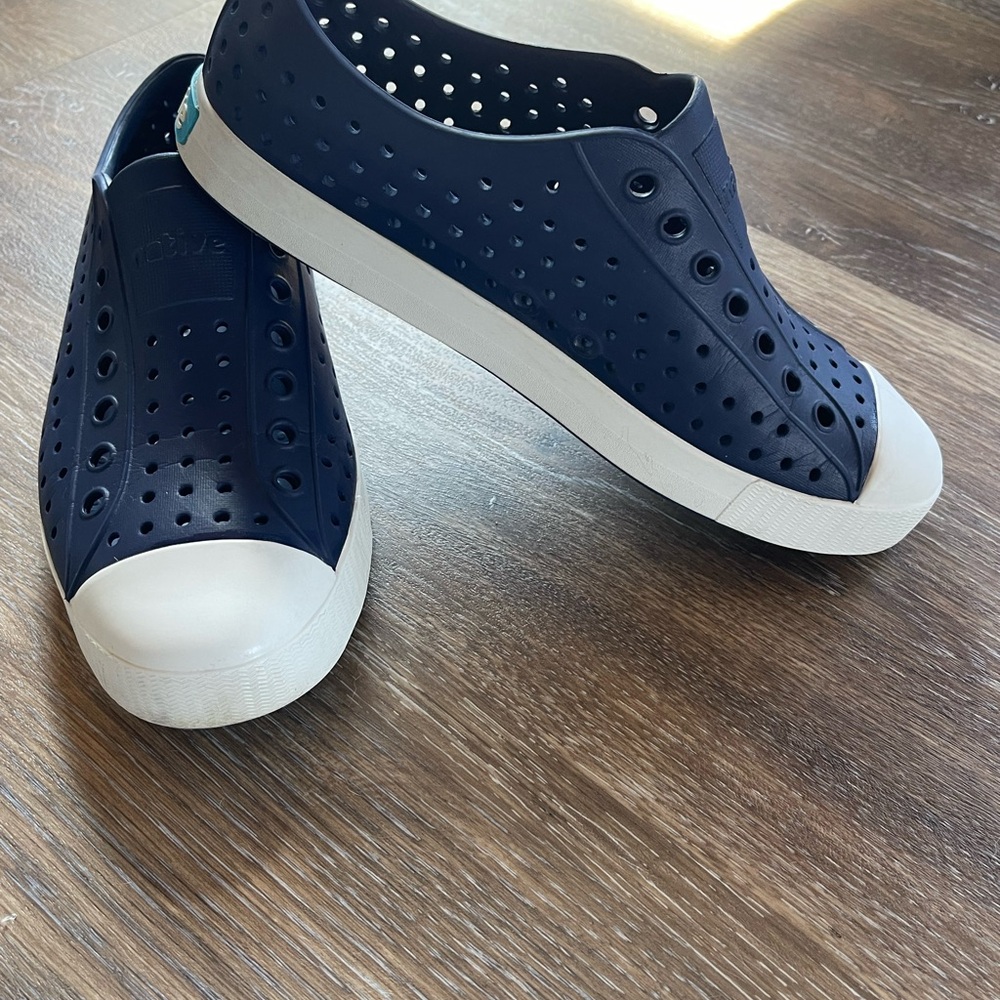 Native Women’s Navy Blue Water Shoes